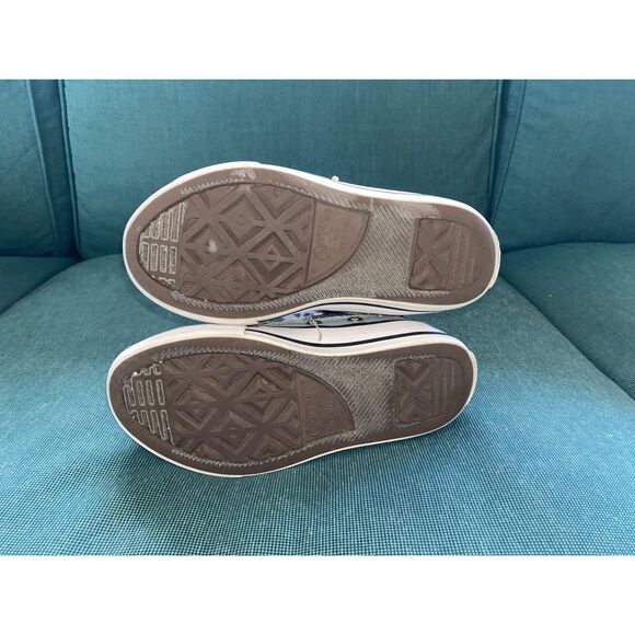 Converse High Chuck Taylor Top Kids Shoes sz 11 - Picture 10 of 12